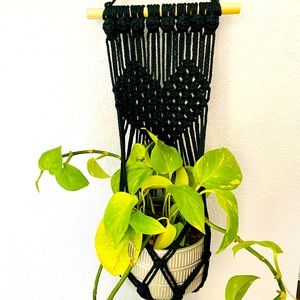 Black Macrame Heart Plant Hanger